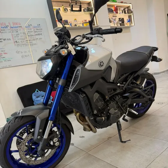 Yamaha Mt09 Abs