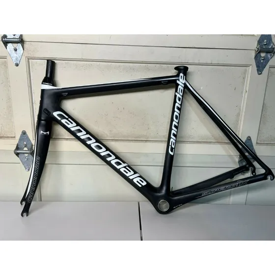 Bicicleta Marco Cannondale  Ruta Supersix Carbono Talla M 54