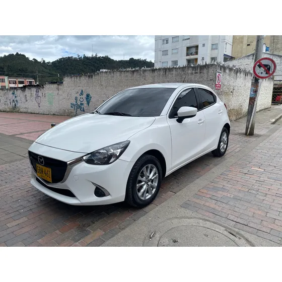 Mazda 2 Sport 1.5 Touring At