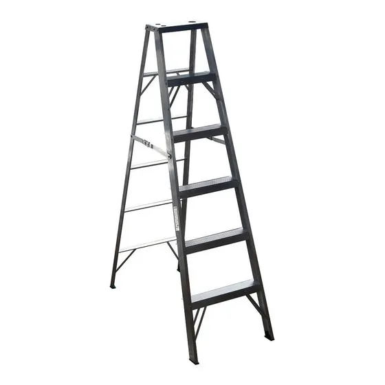 Escalera En Aluminio Tipo Tijera 6 Peldaños  1.80 Cm Altura