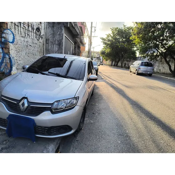 Renault Sandero 1.0 12v Expression Sce 5p