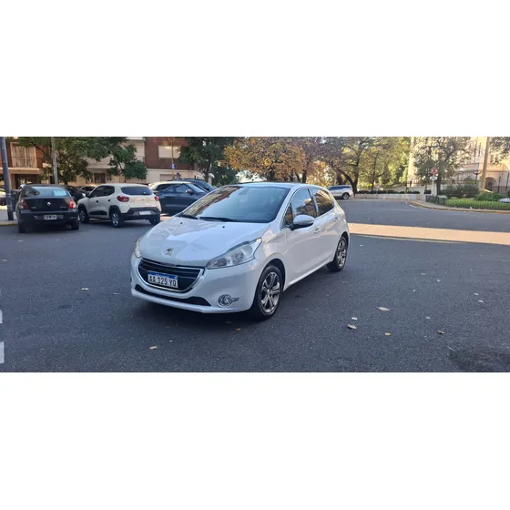 Peugeot 208 1.6 Feline Pack Cuir
