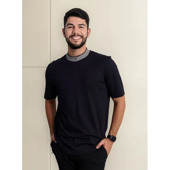 Armani Exchange Tshirt Regular Gola Media C/detalhe Ax
