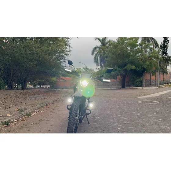  Dm300 En Excelente Estado  Lista Para Rodar  Colima |