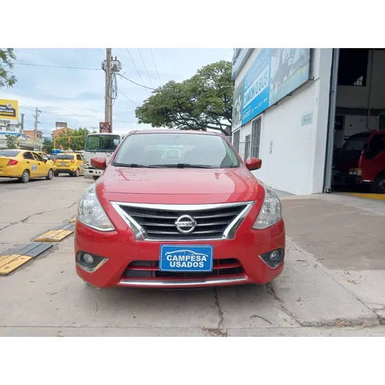 Nissan Versa 1.6 Advance