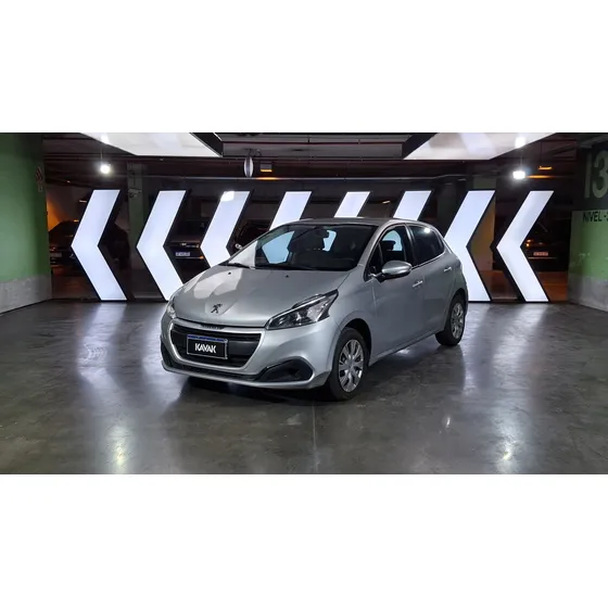 Peugeot 208 1.6 Active