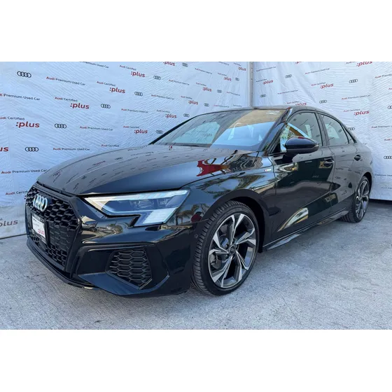 Audi A3 2.0 S-line 40tfsi At
