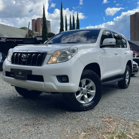 Toyota Prado 2010 3.0 Tx