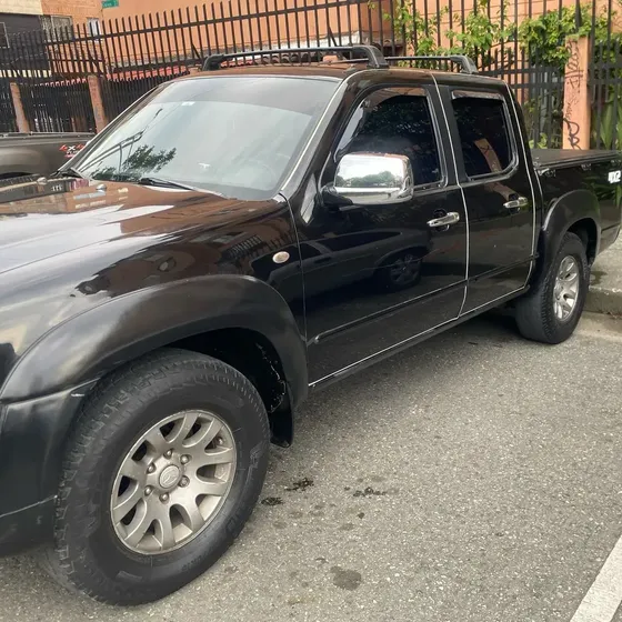 Mazda Bt-50 2011 2.2 B22c29 Delantera