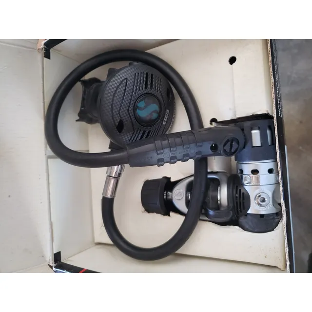 Scubapro  Mk20 / R190