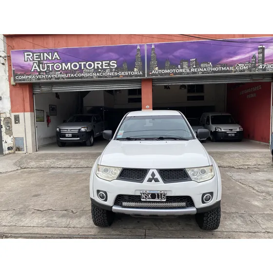 Mitsubishi L200 3.2 Cab Doble 4wd Cr 170cv At