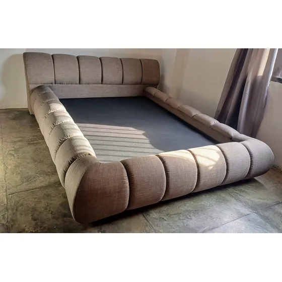 Cama Matrimonial Acolchada Fabricada En Tela Color A Elegir