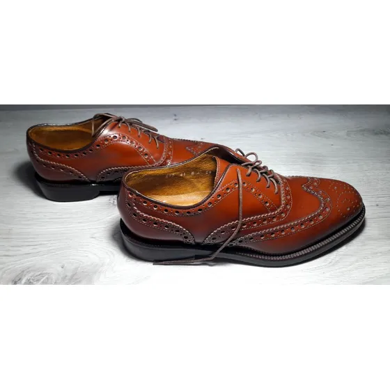 Zapato Oxford. Marca Araldo:  Auténtico, De Venecia Italia  