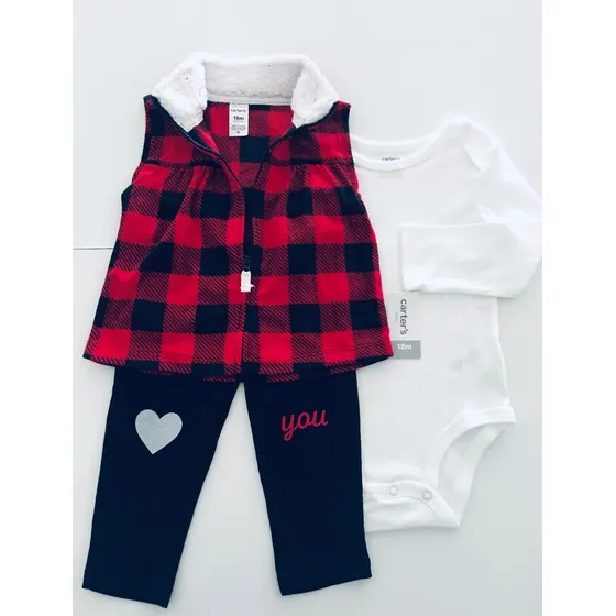 Carters. 3 Piezas. Conjunto A Cuadros Con Aplique De Corazon