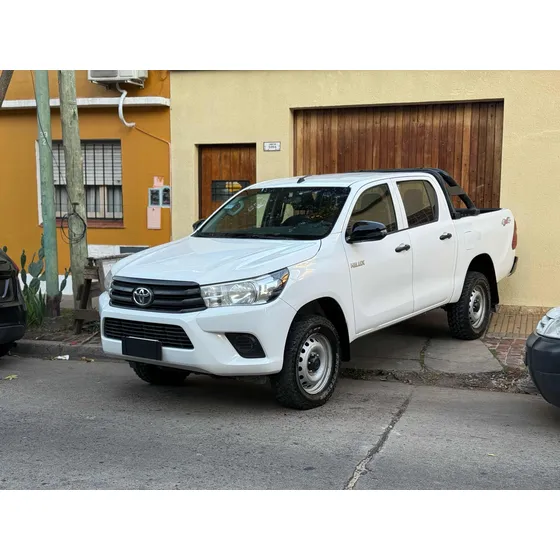 Toyota Hilux Pick-up 2.4 Cd Dx 150cv 4x4