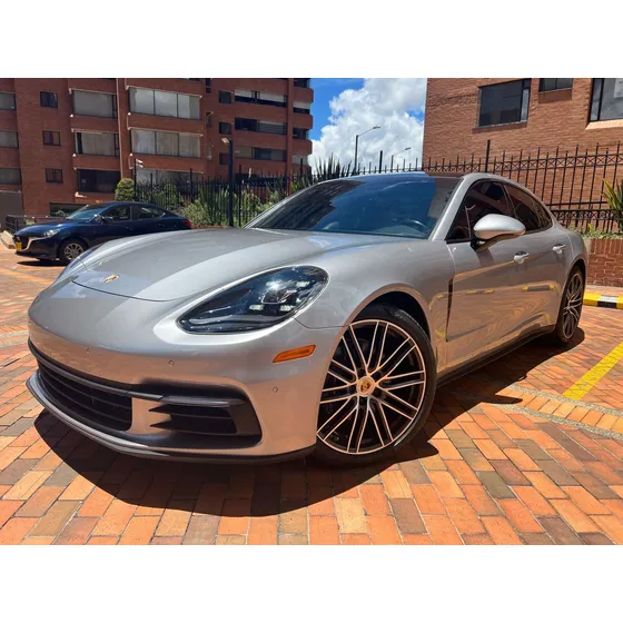 Porsche Panamera Panamera 4 3.0
