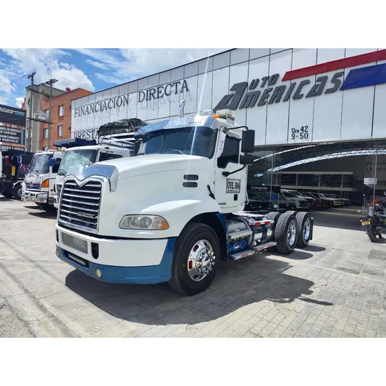 Mack Cxu 613