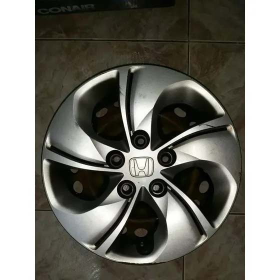 Honda Civic, 4 Aros Y Tapa Bocinas Numero 15