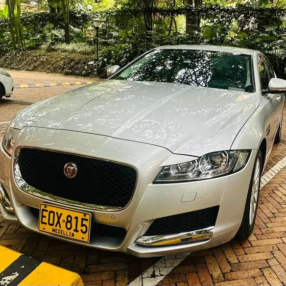 Jaguar Xf 2017 2.0 Pure