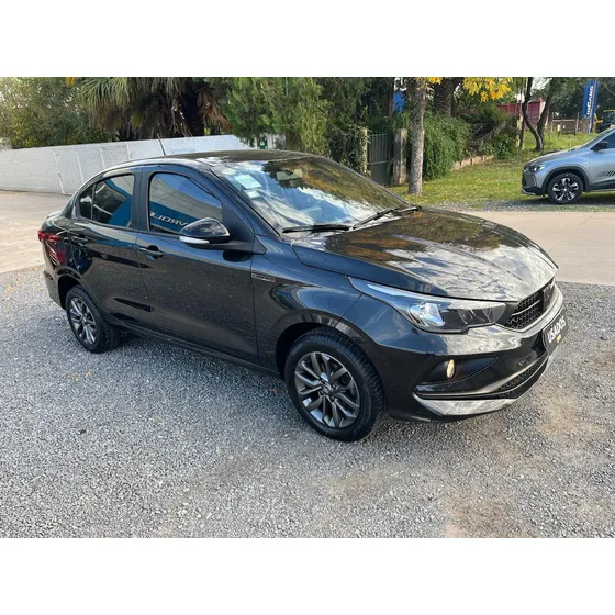 Fiat Cronos 1.3 Drive Mt