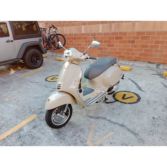 Vespa Gts 300 2024