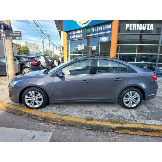 Chevrolet Cruze 1.8 Ltz Mt 4 P