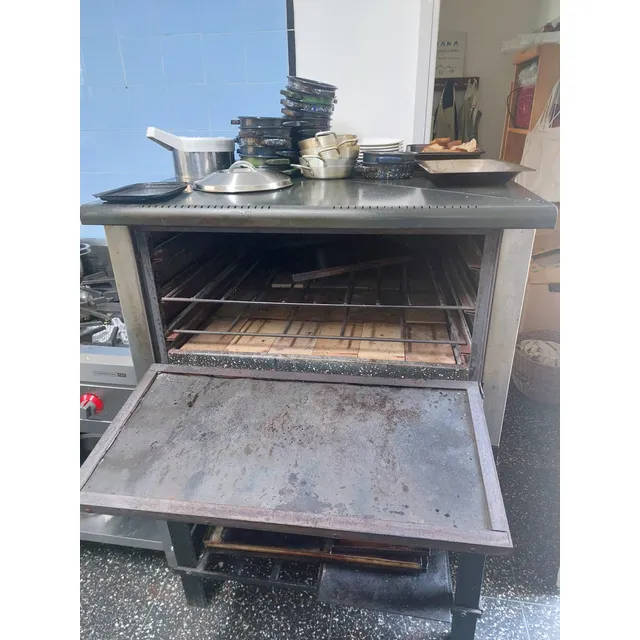 Horno Morelli 12 Moldes Con Ladrillos Refractarios Y Base