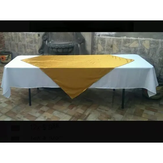 15 Cubremantel Dorado Satinado