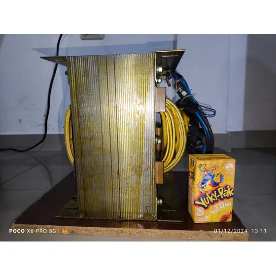 Transformador Elevador Eléctrico 120/230 V, 8 Kva Monofasico
