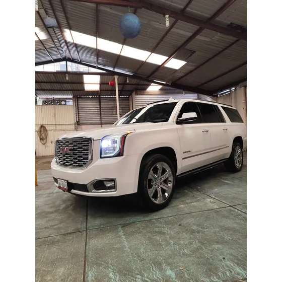 GMC Yukon 2018 6.2 Denali 8 Vel Awd At