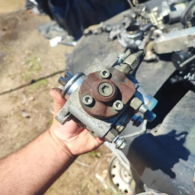 Bomba De Alta Mazda 2.2 Diésel Sh