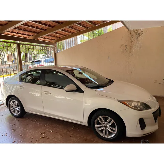 Mazda Mazda 3 2.0 I At At