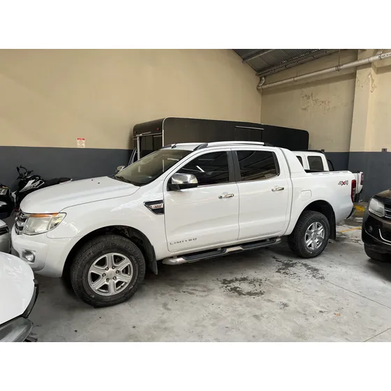 Ford Ranger 3.2 Cd 4x4 Limited Tdci 200cv At