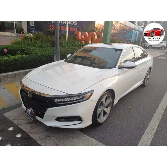 Honda Accord 2.0 Touring At
