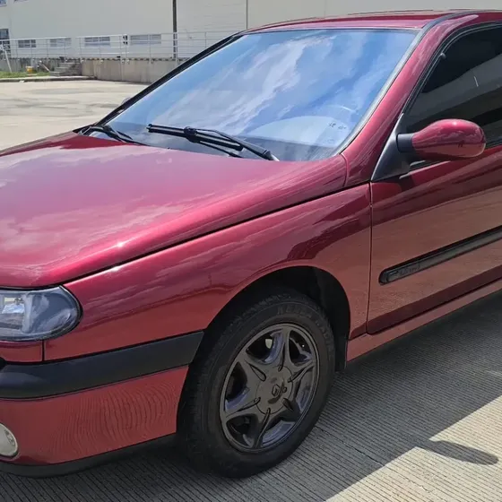 Renault Laguna 2000 1.8 Rt