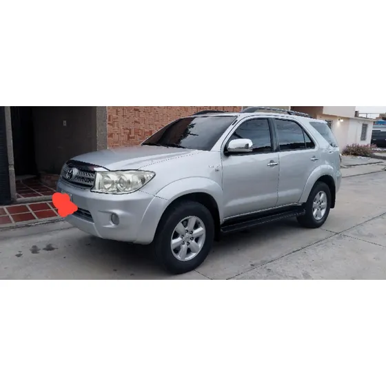 Toyota Fortunner 4x4