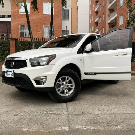SsangYong Actyon 2015 2.3 G23d 4x4