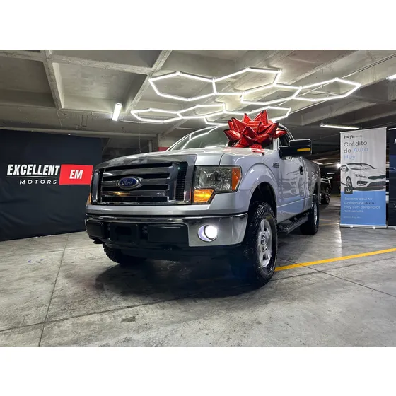 Ford Lobo 5.4 Xlt Cab Reg 4x4