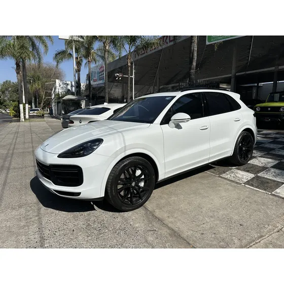 Porsche Cayenne 4.9 Turbo At