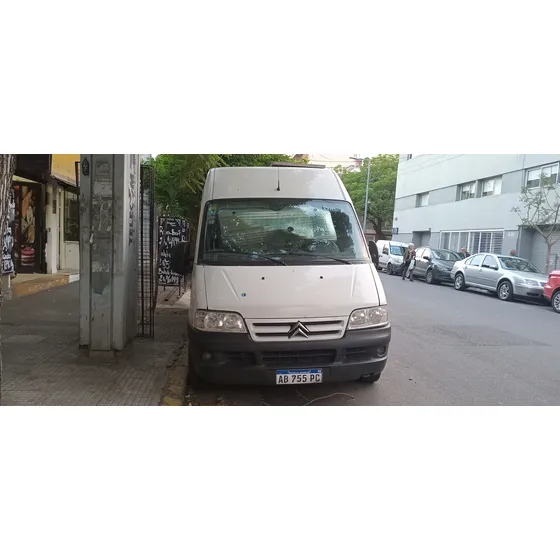 Jumper Larga Y Alta Para 4 Personas Impecable Para Salir Ya