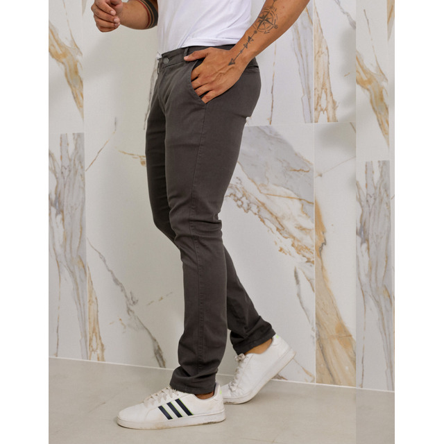 Calça Masculina Sarja Premium Esporte Fino Bolso Faca Lycra Calça Masculina Sarja Premium Esporte Fino Bolso Faca Lycra
