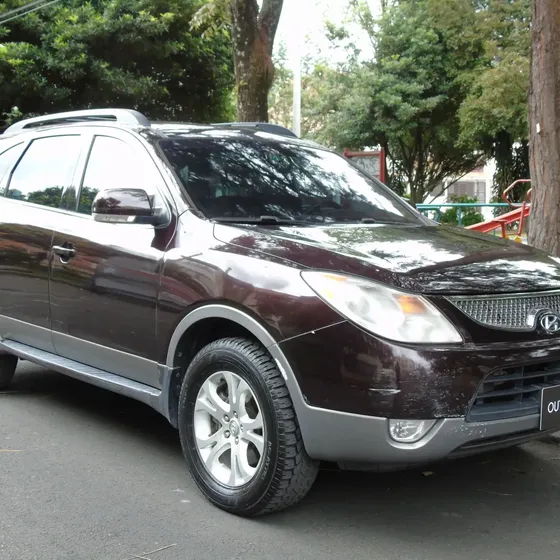 Hyundai Vera Cruz 2011 Gl 3.8 At 7psj 4x4