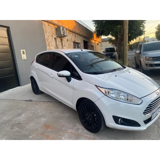 Ford Fiesta Kinetic 1.6 Se 120cv