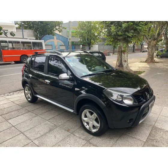 Renault Sandero Stepway 1.6 Confort 105cv