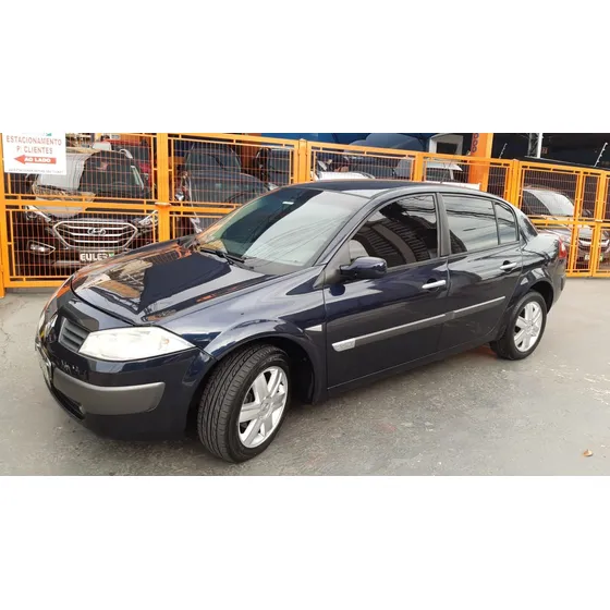 Renault Megane 2.0 Dynamique Aut. 4p