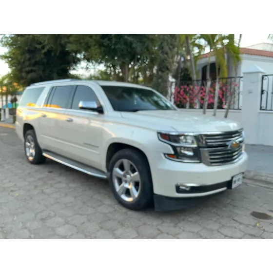 Chevrolet Suburban 5.3 Lt V8 Piel 2da Banca At