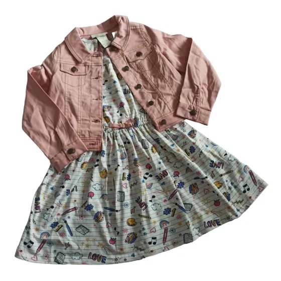Vestido De Niña Estampado Con Chaqueta Rosada