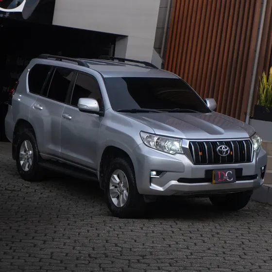 Toyota Prado 2011 3.0 Tx