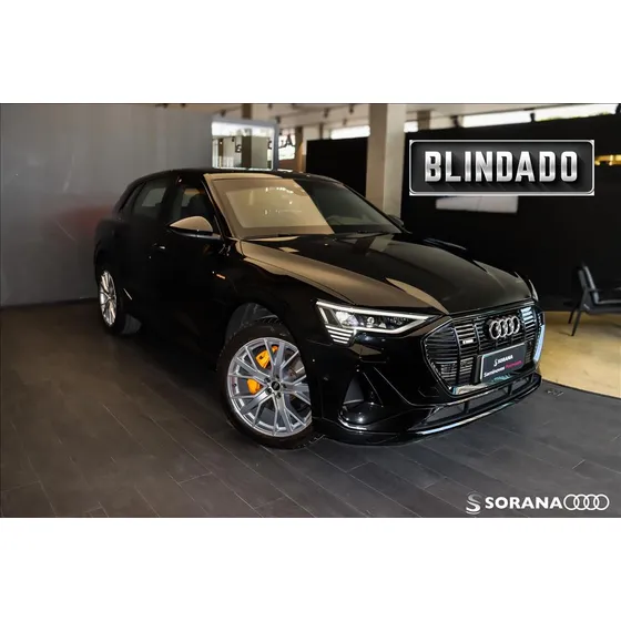 Audi E-tron Elétrico Performance Black Quattro