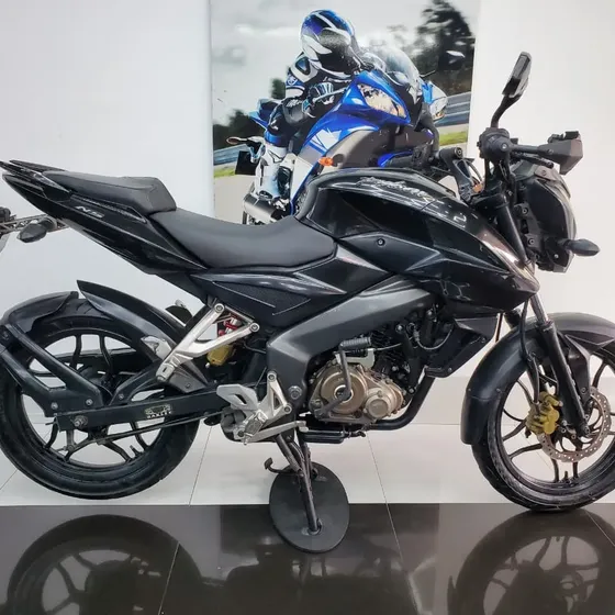 Bajaj Pulsar 150 Ns 2017